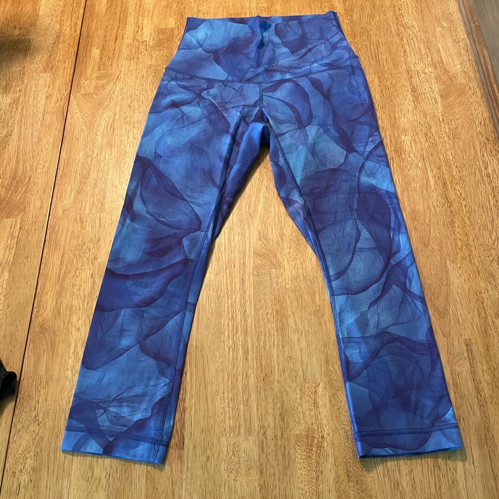 Blue Abstract Lululemon Leggings Tights Pants, Retired